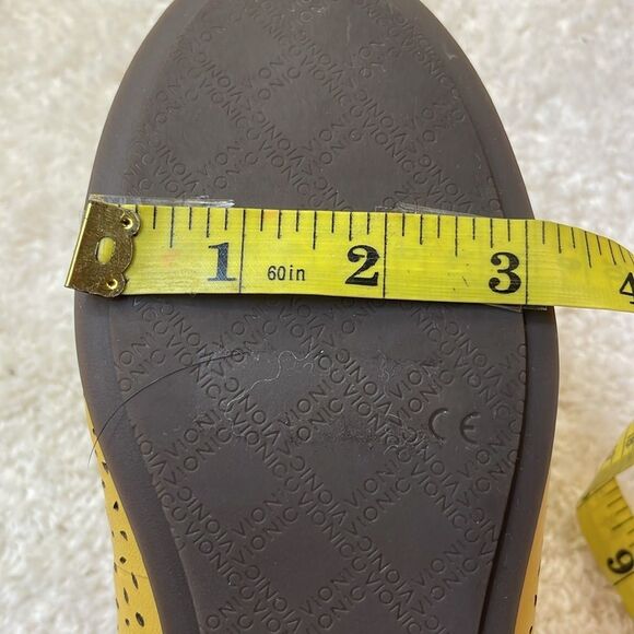 Vionic Womens Yellow Laser Cut Leather Ballet Flats Sz 8.5 - Picture 9 of 9